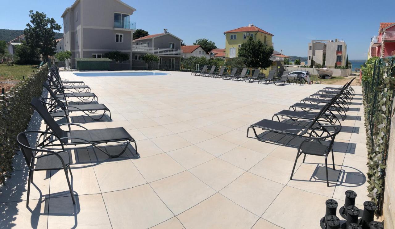 Lipovac Resort Ficus 比利切 外观 照片