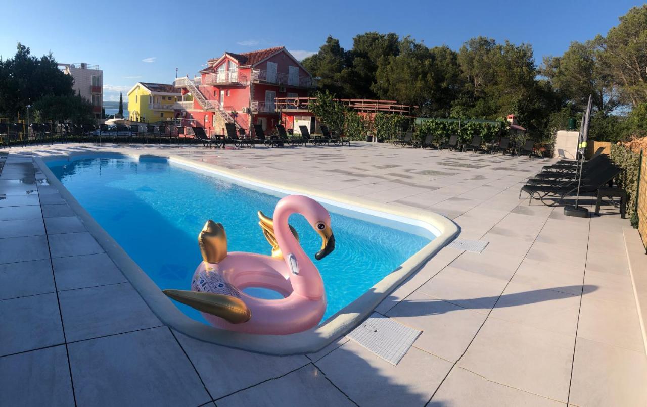 Lipovac Resort Ficus 比利切 外观 照片